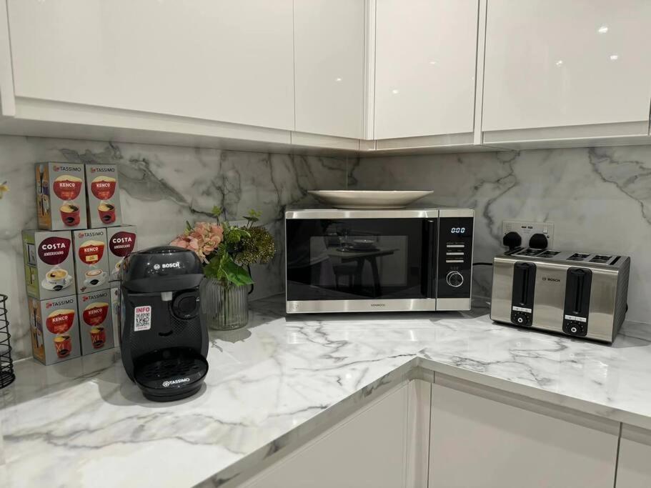 Modern 5 Bed Near Excel -Big Ben Vila Londres Exterior foto
