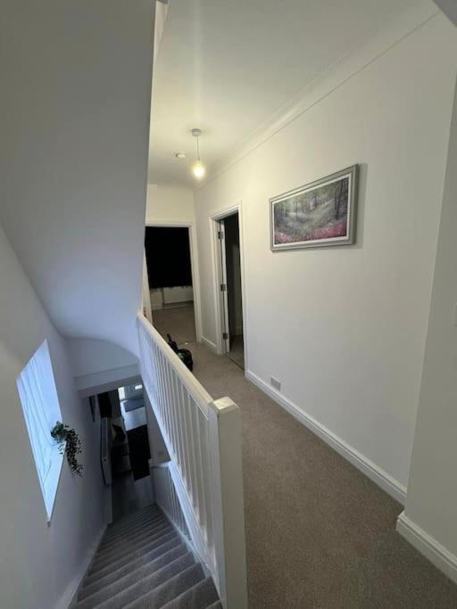 Modern 5 Bed Near Excel -Big Ben Vila Londres Exterior foto